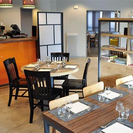 Appart hôtel Appart'city Confort Paris 3*