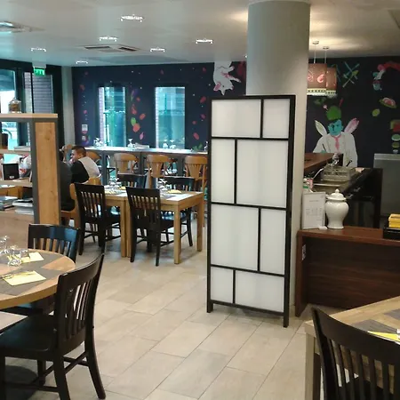 Appart'city Confort Paris 3* Rosny-Sous-Bois